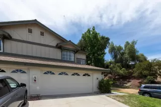 Photo #1: PTP2506828 Listing