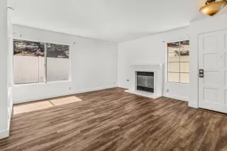 Photo #5: PTP2506828 Listing