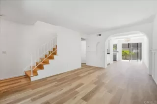 Photo #4: PTP2506834 Listing