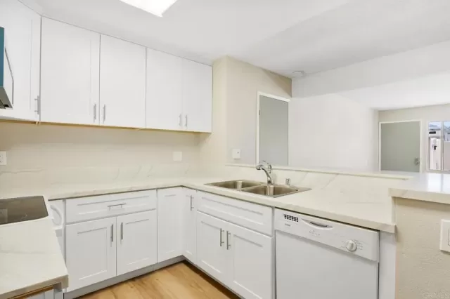 MLS: PTP2506839 Condo For Sale