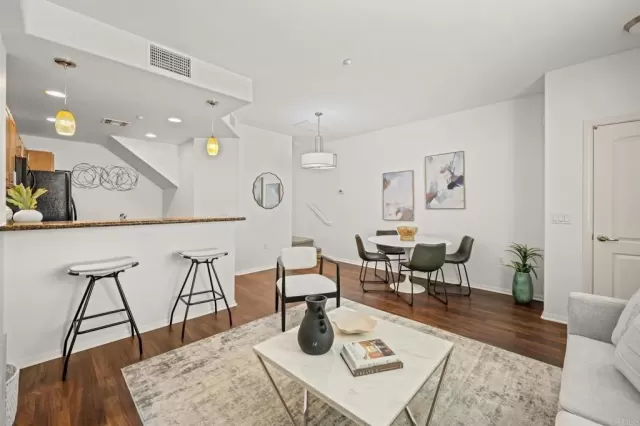 MLS: PTP2506887 Condo For Sale