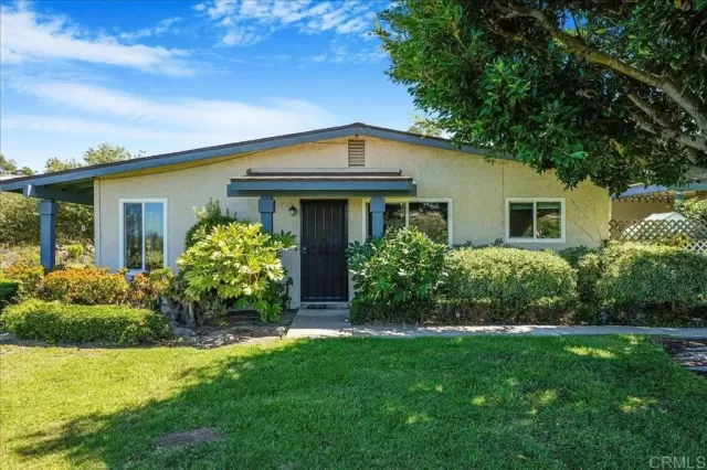 MLS: PTP2506934 Condo For Sale