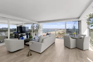 Photo #5: PTP2506937 Listing