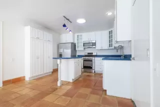 Photo #3: PTP2506977 Listing