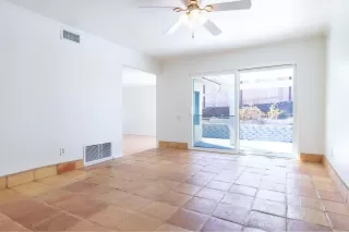 Photo #5: PTP2506977 Listing