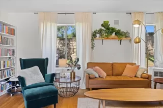 Photo #5: PTP2507000 Listing