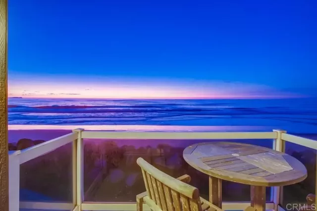 MLS: PTP2507030 Condo For Sale