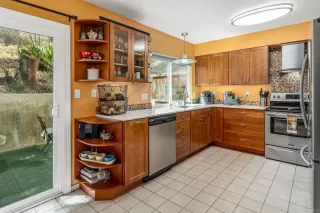 Photo #4: PTP2507048 Listing