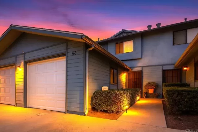 MLS: PTP2507107 Condo For Sale