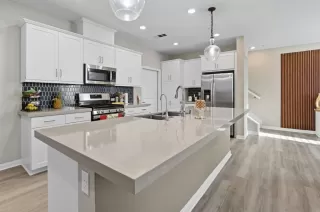 Photo #3: PTP2507221 Listing