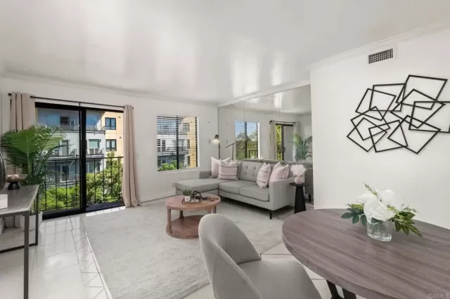 MLS: PTP2507251 Condo For Sale