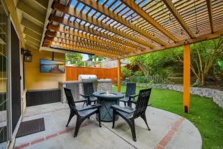 Photo #5: PTP2507266 Listing