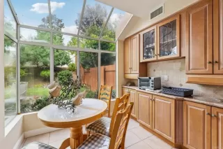 Photo #5: PTP2507347 Listing 