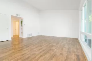 Photo #5: PTP2507355 Listing 