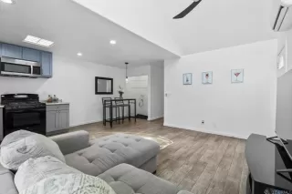 Photo #4: PTP2507374 Listing