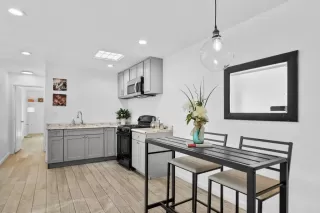 Photo #6: PTP2507374 Listing