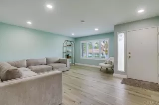 Photo #5: PTP2507381 Listing