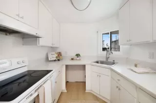 Photo #4: PTP2507477 Listing 