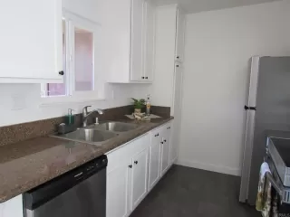 Photo #2: PTP2507509 Listing 