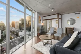 Photo #2: PTP2507537 Listing 