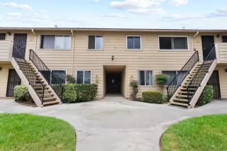 Photo #2: PTP2507580-1 Listing 