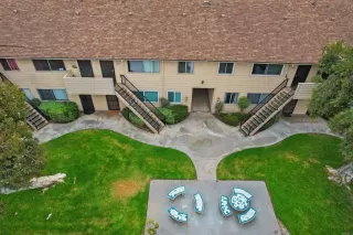 Photo #3: PTP2507580-1 Listing 