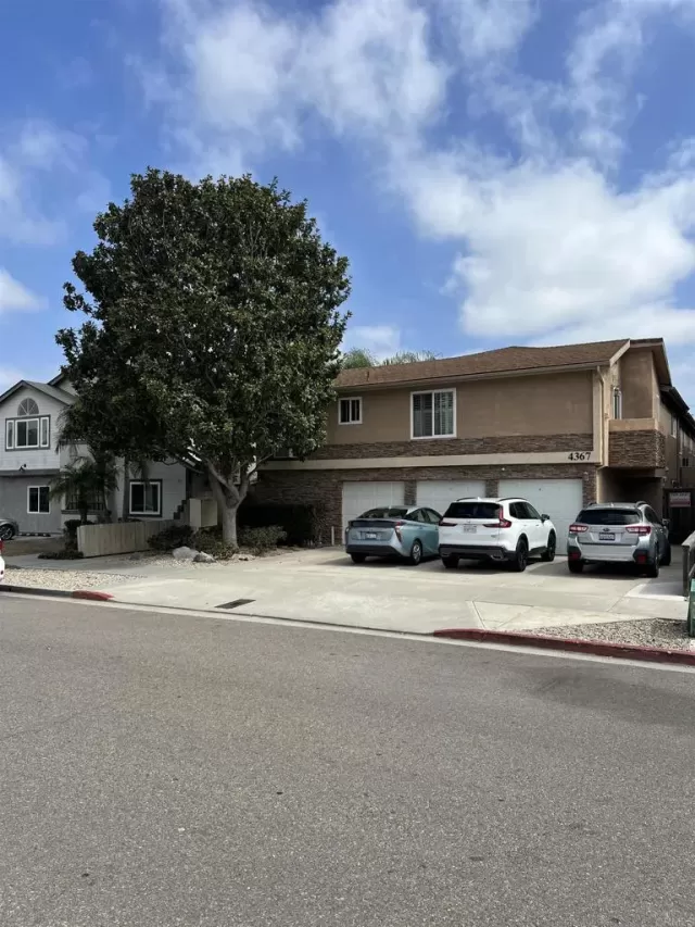 MLS: PTP2507610 Condo For Sale
