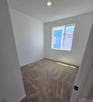 Photo #2: PTP2507642 Listing 