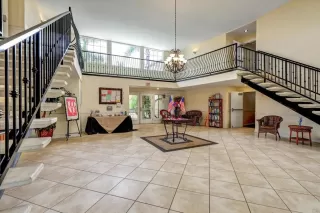 Photo #1: PTP2507694 Listing 