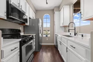 Photo #6: PTP2507696 Listing