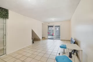 Photo #5: PTP2507768 Listing