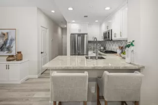 Photo #5: PTP2507820 Listing