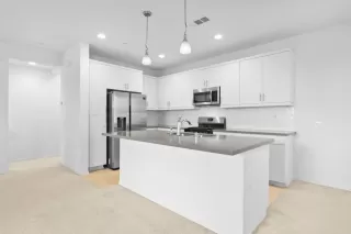 Photo #3: PTP2507822 Listing 