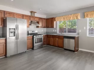 Photo #3: PTP2507857 Listing 