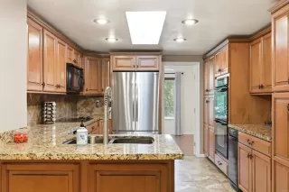 Photo #4: PTP2507866 Listing 