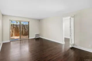 Photo #4: PTP2507878 Listing 