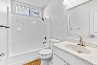 Photo #5: PTP2507894 Listing