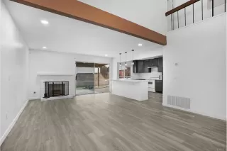 Photo #1: PTP2507913 Listing