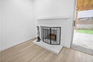 Photo #6: PTP2507913 Listing