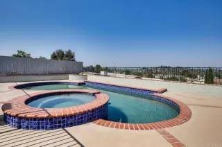 Photo #2: PTP2507929 Listing