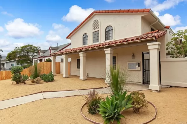 MLS: PTP2507942 Condo For Sale