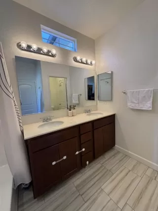 Photo #5: PTP2507957 Listing 