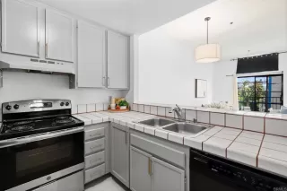 Photo #2: PTP2507971 Listing 