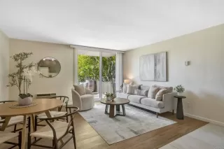 Photo #5: PTP2508136 Listing