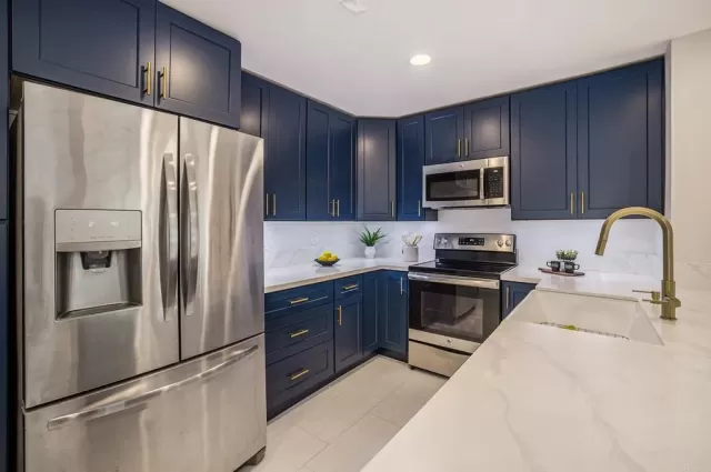 MLS: PTP2508242 Condo For Sale