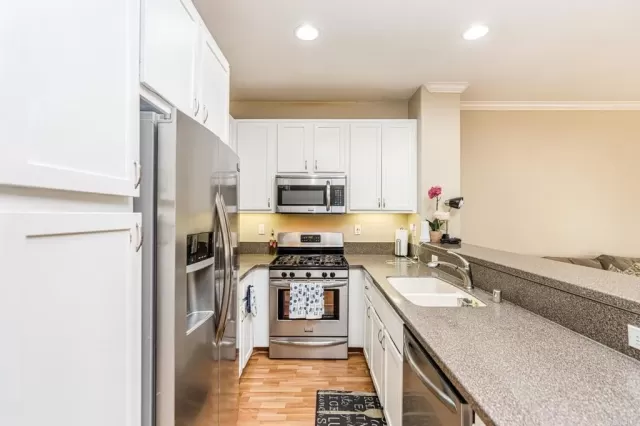 MLS: PTP2508253 Condo For Sale