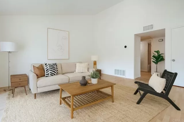 MLS: PTP2508379 Condo For Sale