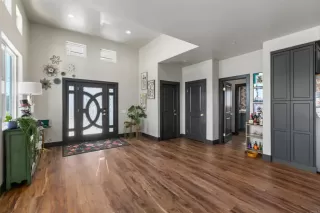 Photo #1: PTP2508405 Listing