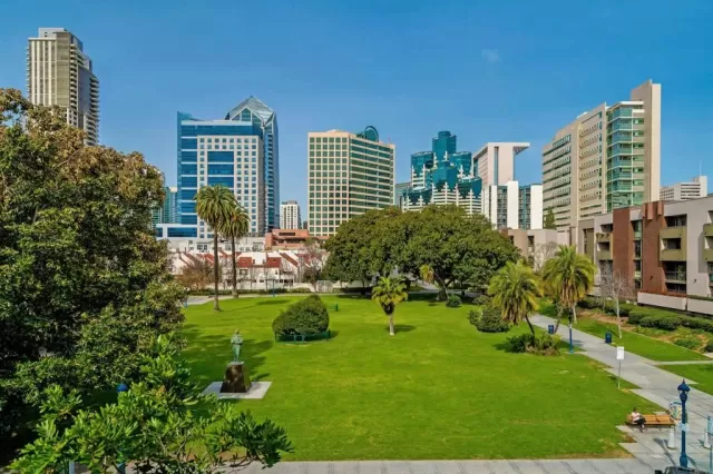 MLS: PTP2508422 Condo For Sale