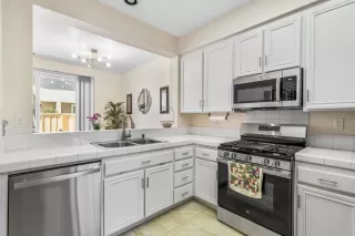 Photo #3: PTP2508441 Listing 